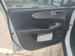 Roewe RX5 330TGI Edition - photo 12