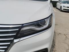 Roewe RX5 330TGI Edition - photo 4