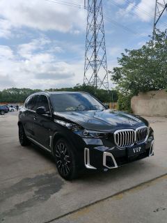 BMW X5 xDrive30Li Deluxe VersionM - фото 3