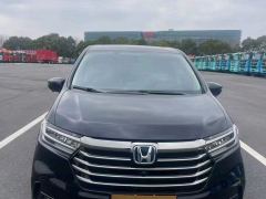 Honda Odyssey 2.0L Sharp Joy Edition - ფოტო 2