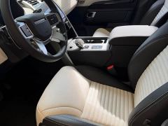 Land Rover Discovery 360PS S - ფოტო 7