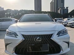 Lexus ES 260 Excellence Edition - ფოტო 2