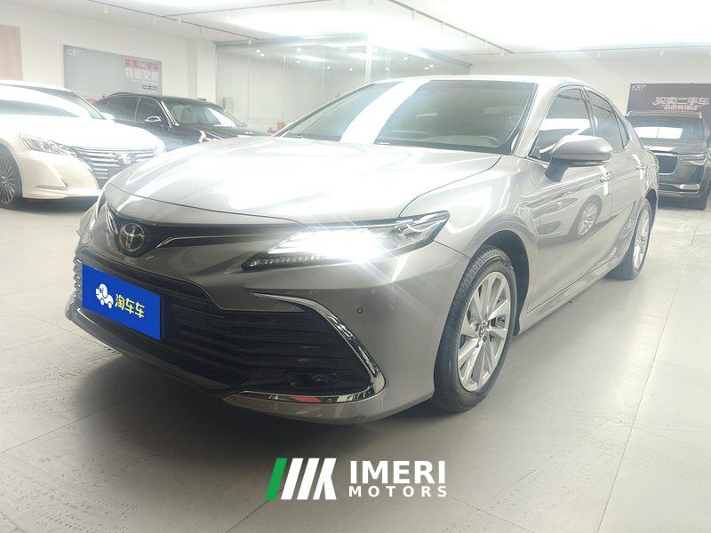 Toyota Camry 2.0G Luxury Edition