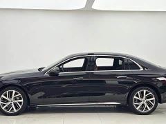 Mercedes-Benz E-Class E 300 L Fashion Edition - ფოტო 4