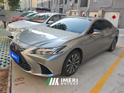 2025 Lexus ES 200 Premium Edition - ავტომობილი ჩინეთიდან
