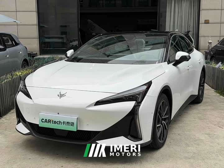 Arcfox Alpha S5 650ULTRA 390kW - ავტომობილი ჩინეთიდან