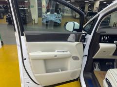 Denza D9 Second Generation DM-i AWD Flash Charge Premium - photo 3