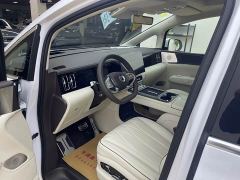 Denza D9 Second Generation DM-i AWD Flash Charge Premium - photo 4