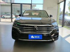 Volkswagen Touareg 3.0T Premium Classic Sports Suit - ფოტო 3