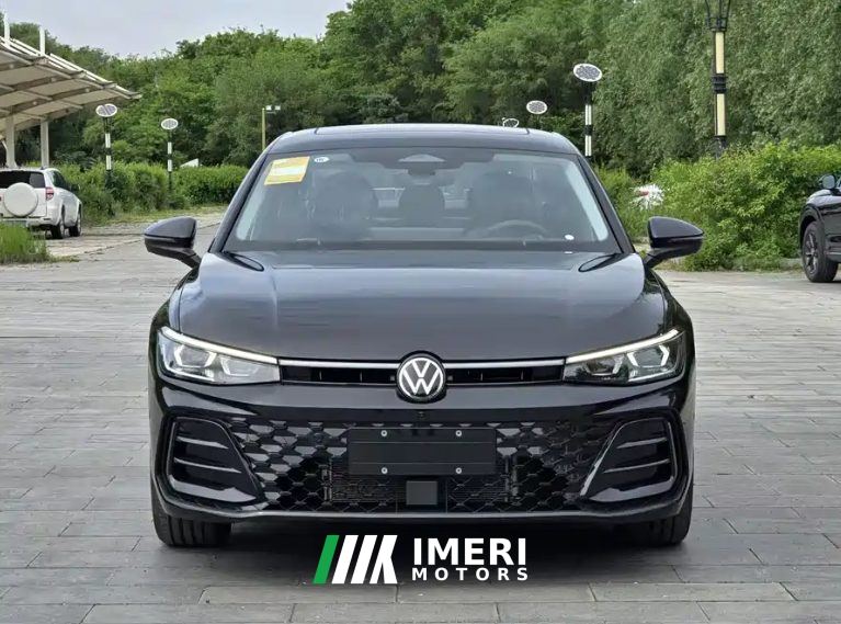Volkswagen Passat Distinguished Edition 280TSI Business Edition