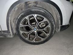 BMW X1 sDrive25Li Premier - ფოტო 10