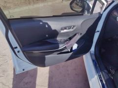 Toyota Levin Dual-Engine 1.8L Luxury Edition - фото 12