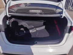 Toyota Levin Dual-Engine 1.8L Luxury Edition - фото 7