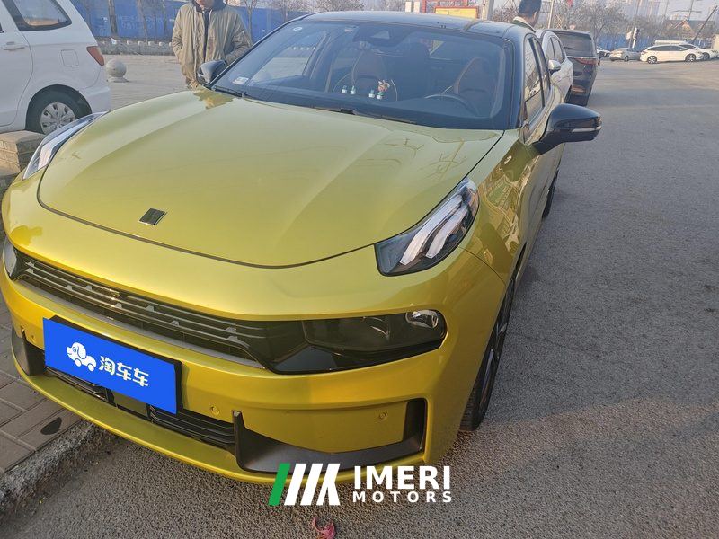 Lynk & Co 03 2.0T AWD Edition