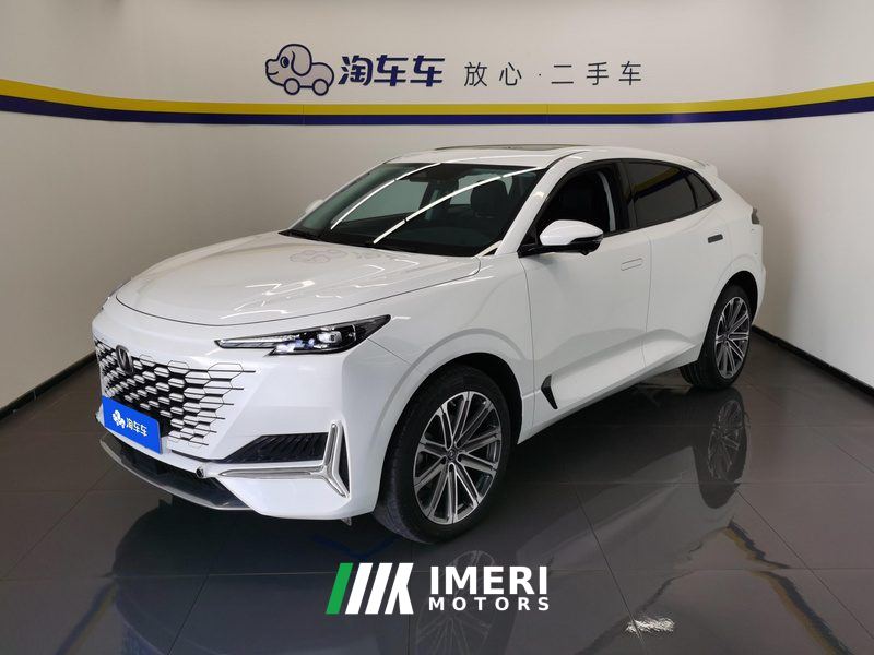 Changan UNI-K 2.0T 2WD Premium - car from China