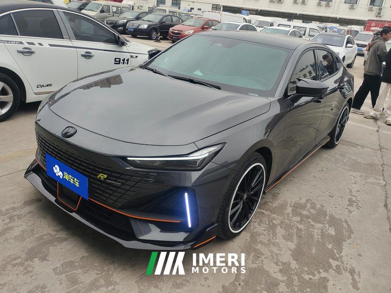 Changan UNI-V 1.5T Sport Edition - автомобиль из Китая