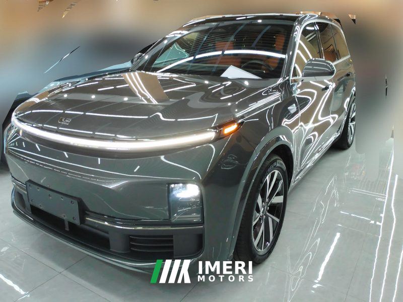 Li Auto Li L8 Pro - автомобиль из Китая
