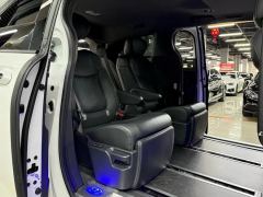 Toyota Sienna Dual-Engine 2.5L 4WD Luxury Edition - photo 11