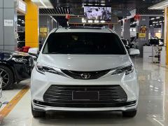 Toyota Sienna Dual-Engine 2.5L 4WD Luxury Edition - photo 2