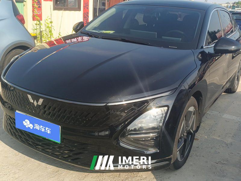 Wuling Starlight Plug-in Hybrid Co-creation version 1.5L 150km Advanced Edition
