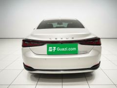 Lexus ES 200 Premium Edition - ფოტო 5