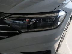 Volkswagen Jetta 280TSI Edition - фото 4