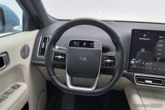 Li Auto Li L8 Pro - ფოტო 15