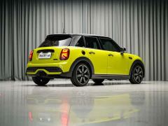 MINI 2.0T COOPER S Artist Five-Door - ფოტო 11