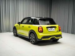 MINI 2.0T COOPER S Artist Five-Door - ფოტო 9