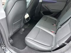 Tesla Model Y Rear-Wheel Drive - ფოტო 4