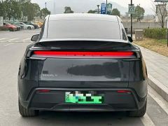 Tesla Model Y Rear-Wheel Drive - ფოტო 6