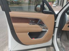 Land Rover Range Rover 3.0 L6 400PS Genesis Extended Version 5-seater - ფოტო 12