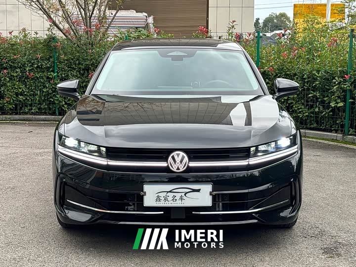 Volkswagen Magotan 300TSI Respect Edition Eye-catching Package