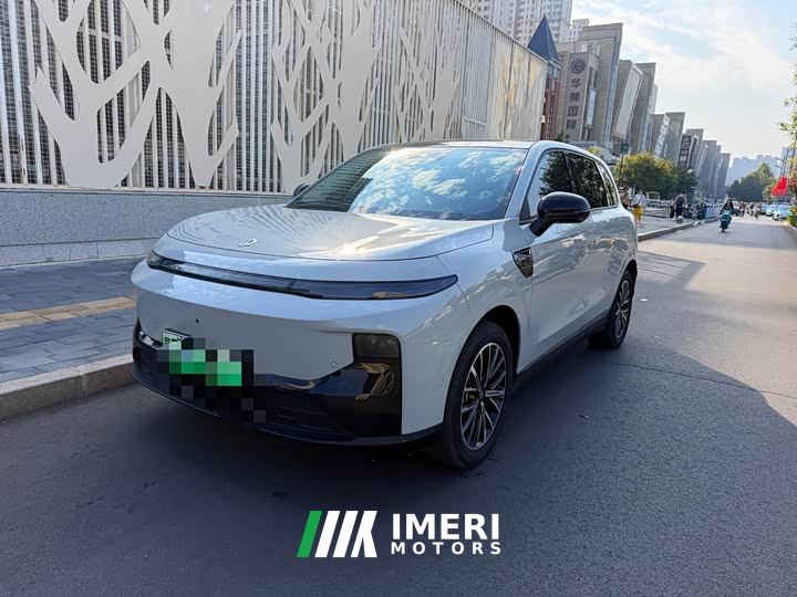 Leapmotor B10 510 Pleasure Edition - ავტომობილი ჩინეთიდან
