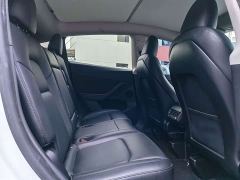 Tesla Model Y Long Range All-Wheel Drive - фото 10