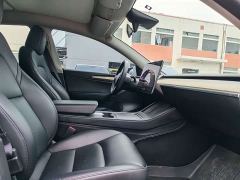 Tesla Model Y Long Range All-Wheel Drive - фото 13