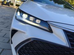 Toyota Avalon 2.5L Automatic Luxury Edition - ფოტო 7