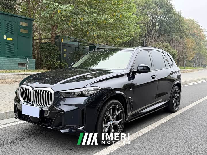 BMW X5 xDrive 30Li M Sport Luxury Night Edition Package
