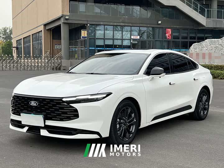Ford Mondeo 2.0T EcoBoost Luxury Edition