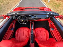 Ferrari F8 Spider 3.9T V8 - ფოტო 7
