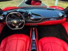 Ferrari F8 Spider 3.9T V8 - ფოტო 8