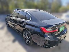 BMW 3 Series 325Li M Sport Package - ფოტო 4