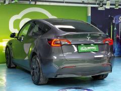 Tesla Model Y Long Range All-Wheel Drive - ფოტო 10