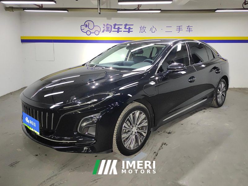 FAW Hongqi E-QM5 431km Charging Fun Edition 5-seater