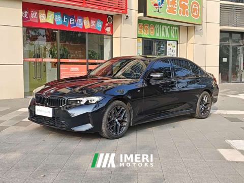 2025 BMW 3 Series 330Li M Sport Night Edition Package