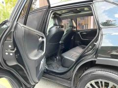 Toyota Wildlander Dual-Engine 2.5L RWD Luxury PLUS Edition - фото 5