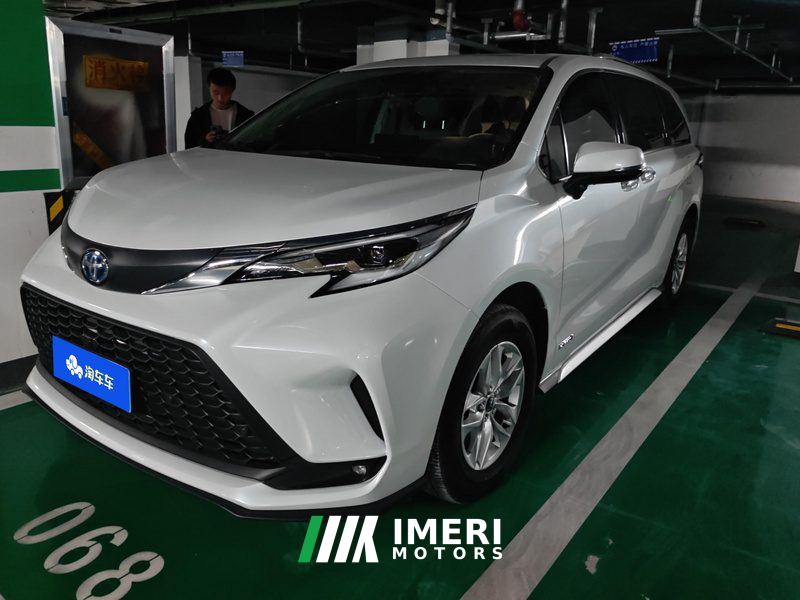 Toyota Gravia Hybrid 2.5L Comfort Edition