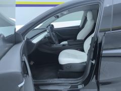 Tesla Model Y Standard endurance rear-wheel drive - ფოტო 14
