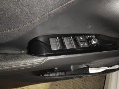 Toyota Camry 2.0G Luxury Edition - ფოტო 13