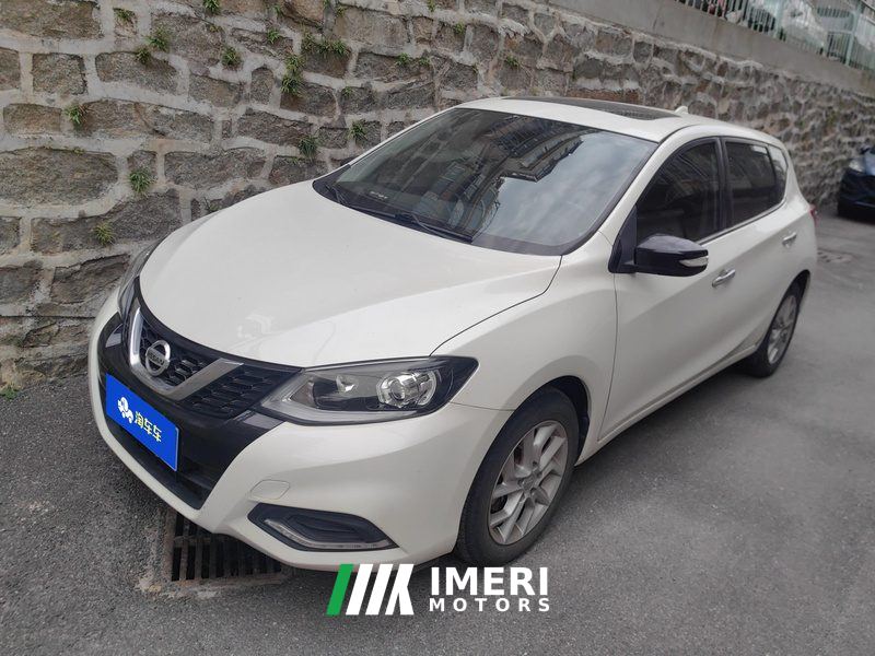 Nissan Tiida Kanda 1.6L Smart Edition